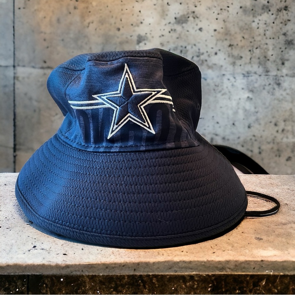 Dallas Cowboys New Era NFL Bucket Hat